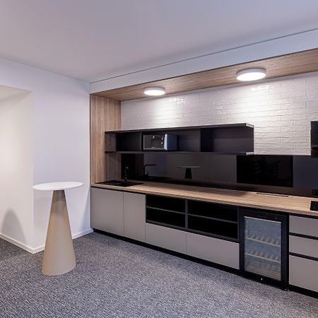 Holiday Inn Prague By Ihg Esterno foto