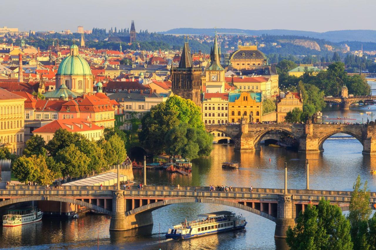Holiday Inn Prague By Ihg Esterno foto