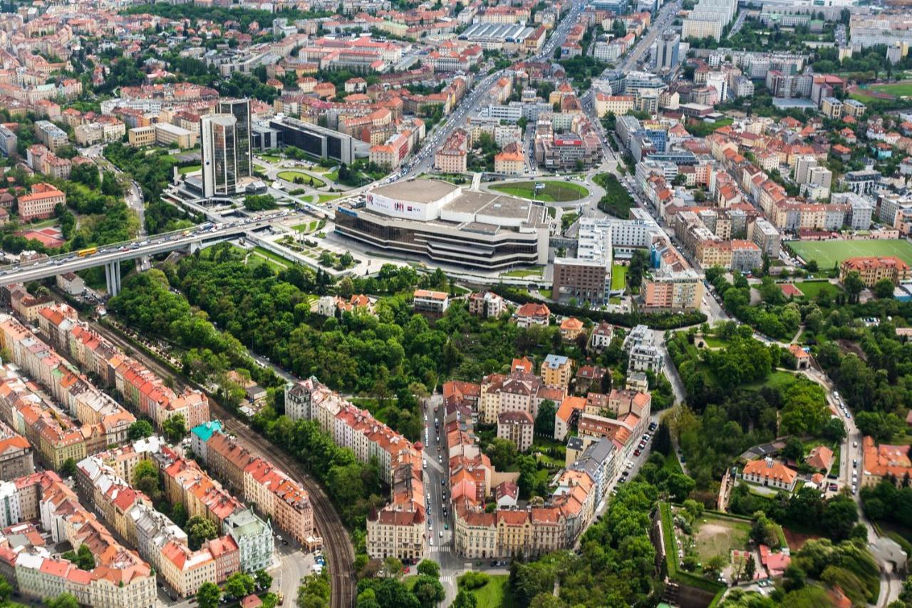 Holiday Inn Prague By Ihg Esterno foto