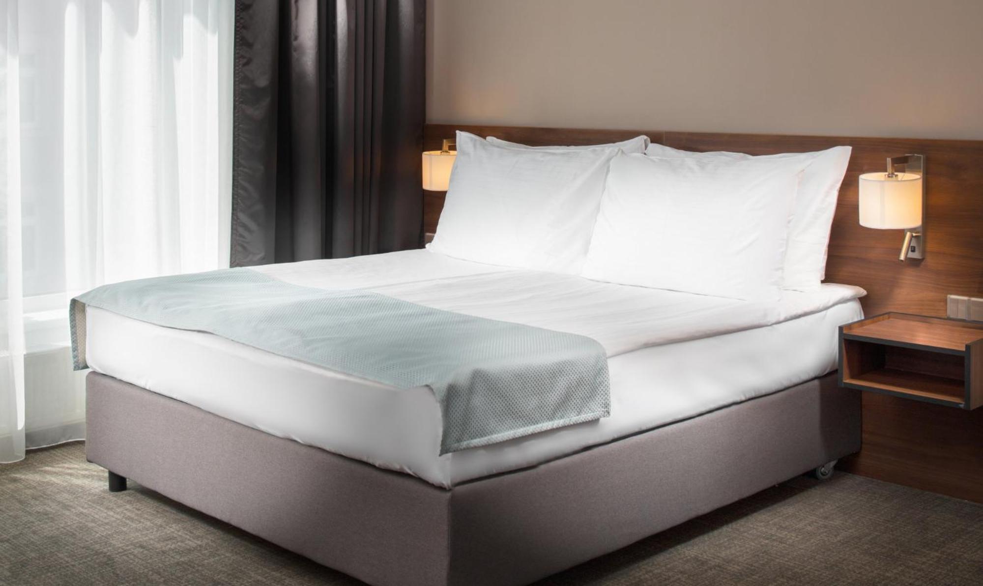 Holiday Inn Prague By Ihg Esterno foto