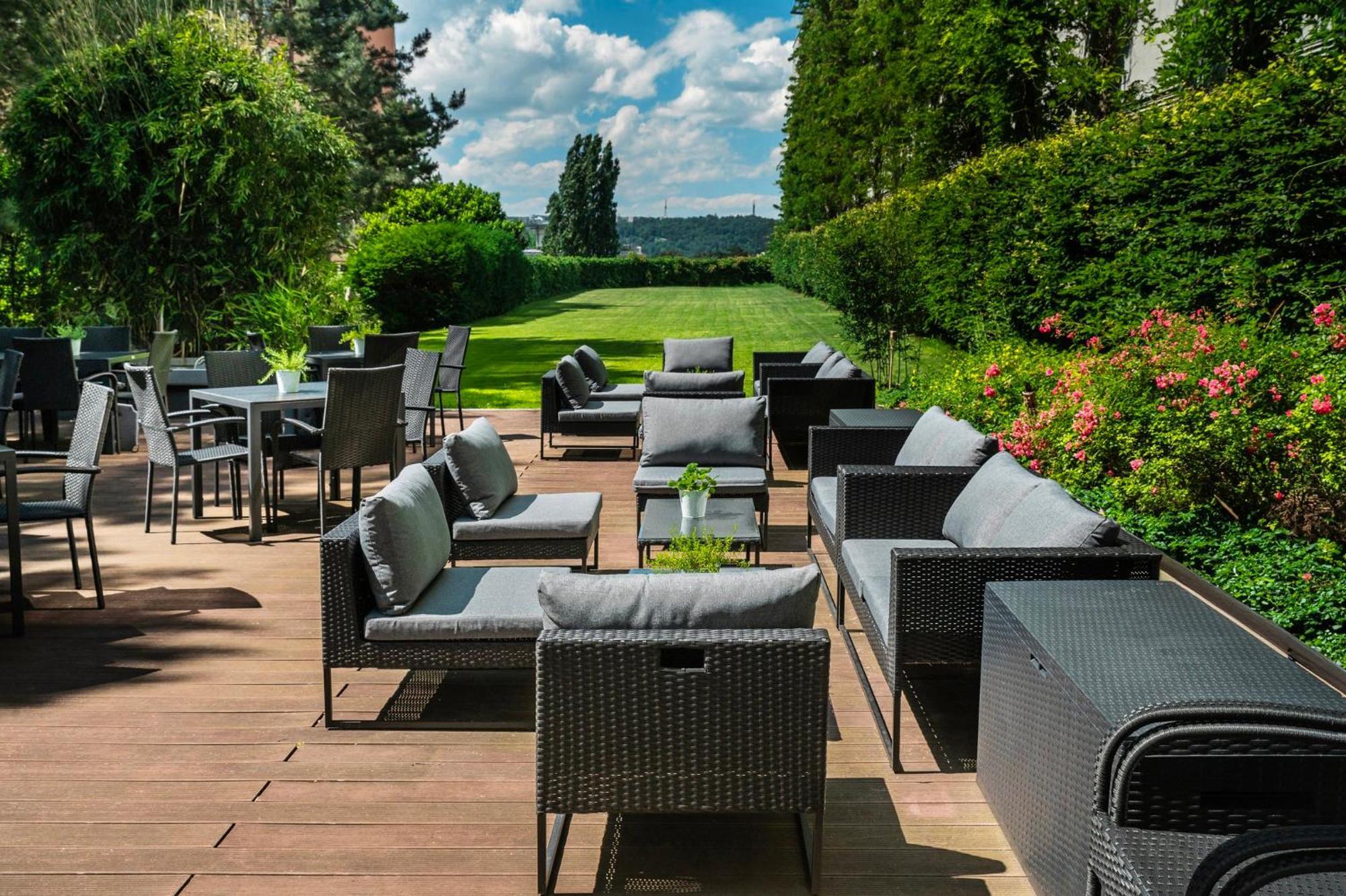 Holiday Inn Prague By Ihg Esterno foto